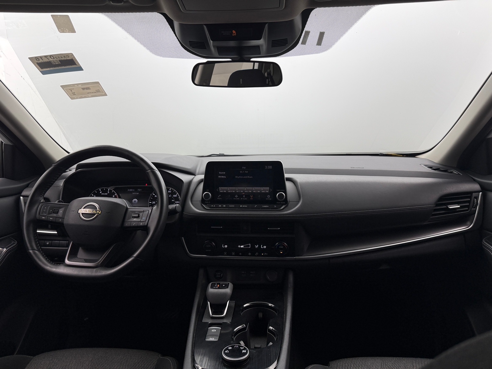 Thumbnail: 2025 Nissan Rogue - 3