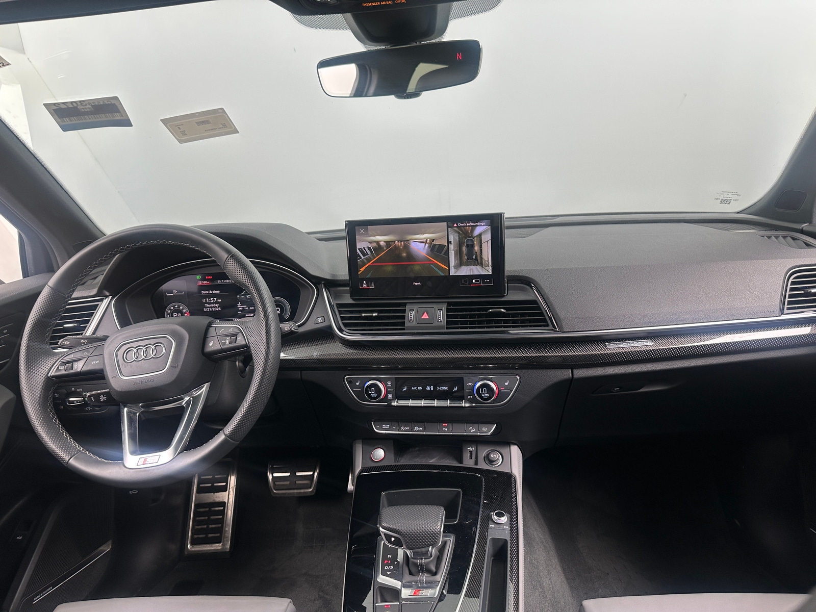 Thumbnail: 2023 Audi SQ5 - 2
