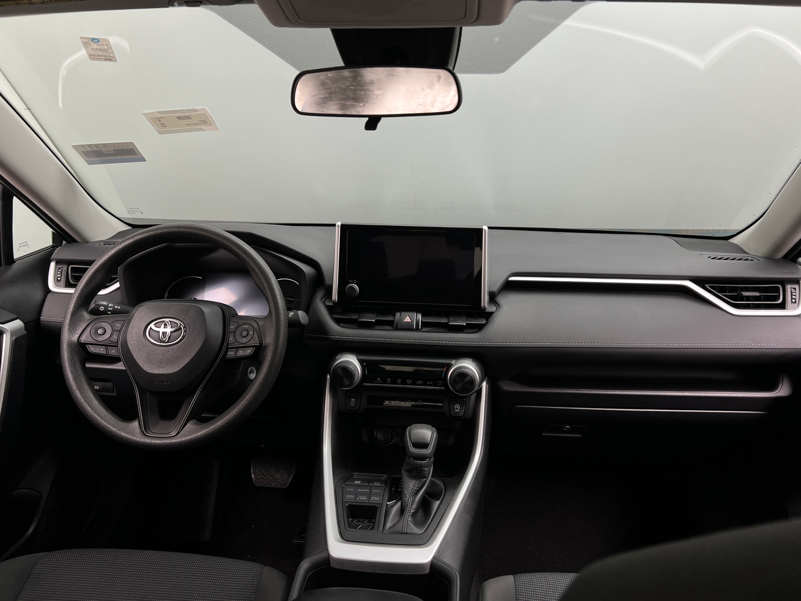 Thumbnail: 2023 Toyota RAV4 - 3