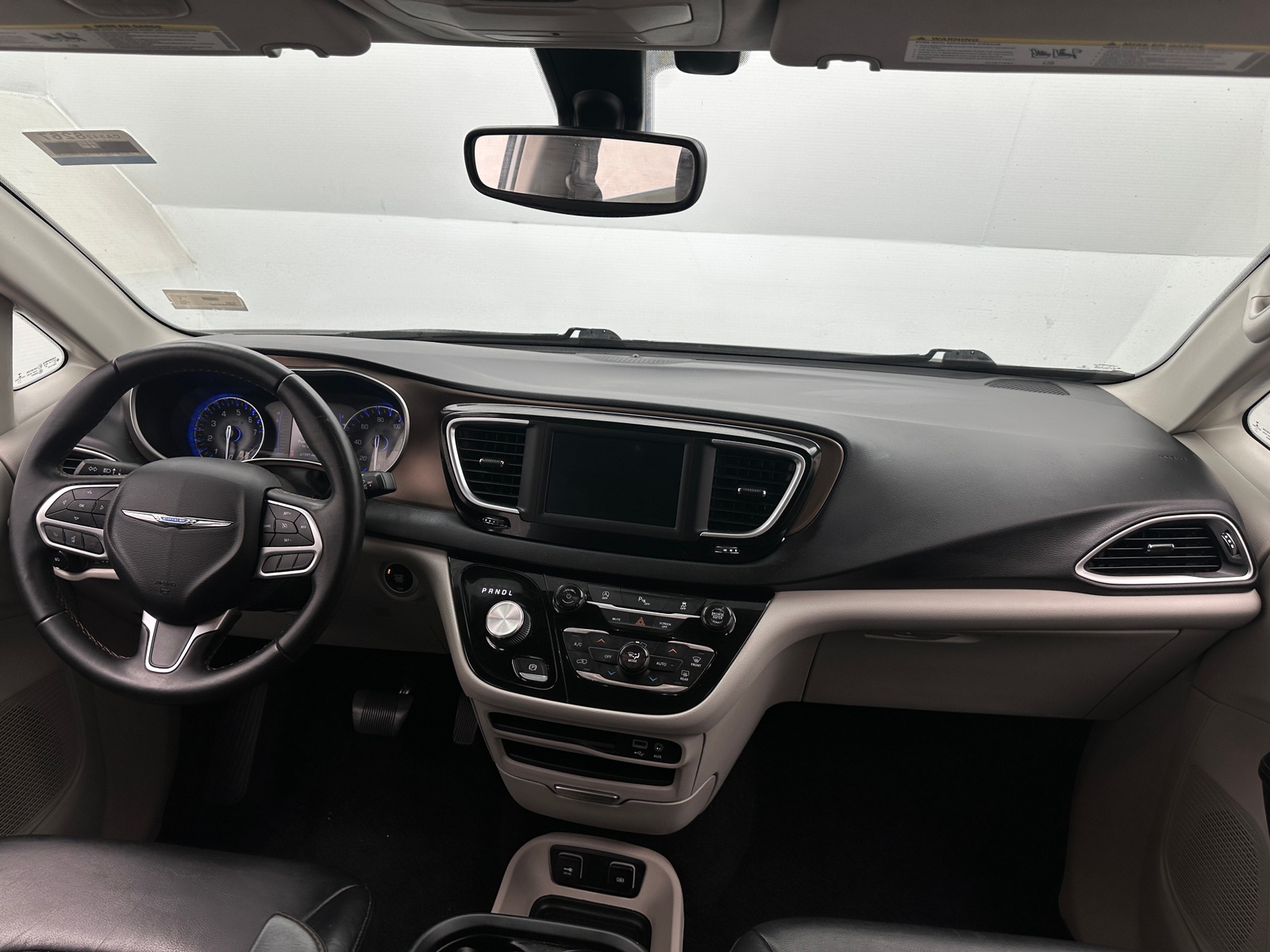 Thumbnail: 2018 Chrysler Pacifica - 2