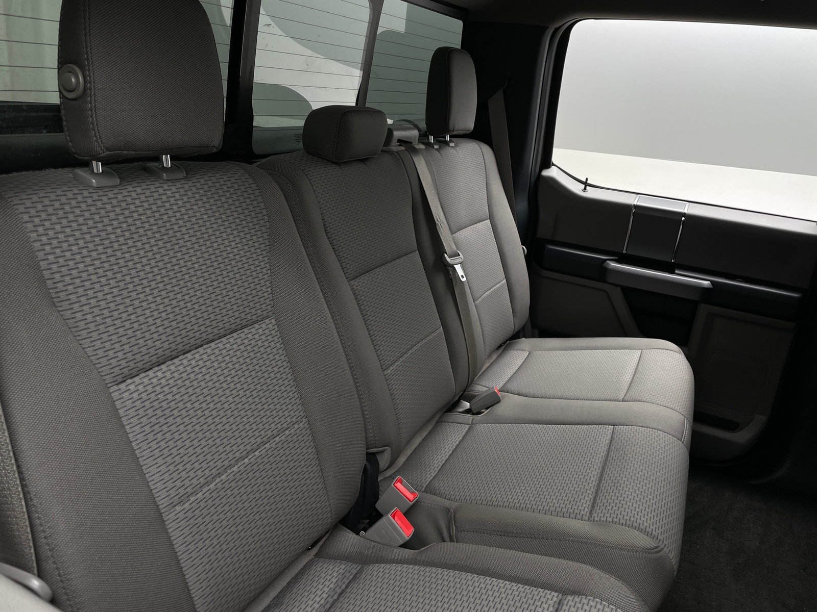 Thumbnail: 2019 Ford Econoline - 6