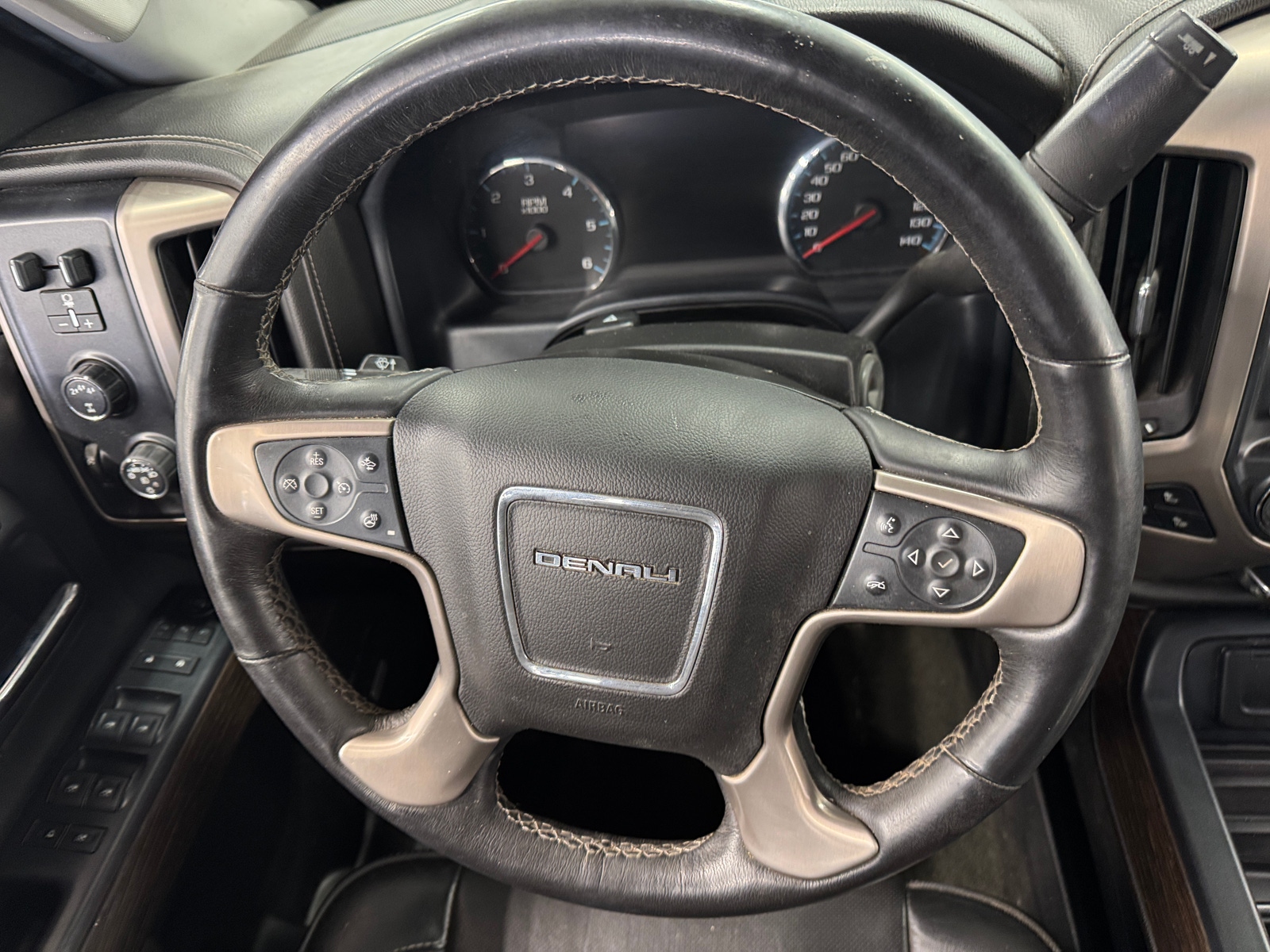 Thumbnail: 2017 GMC Sierra 2500 - 4