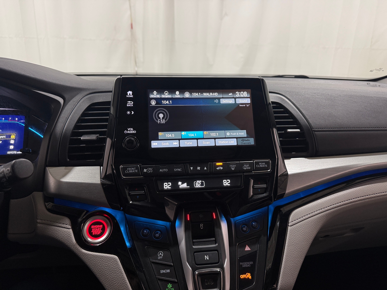 Thumbnail: 2019 Honda Odyssey - 3