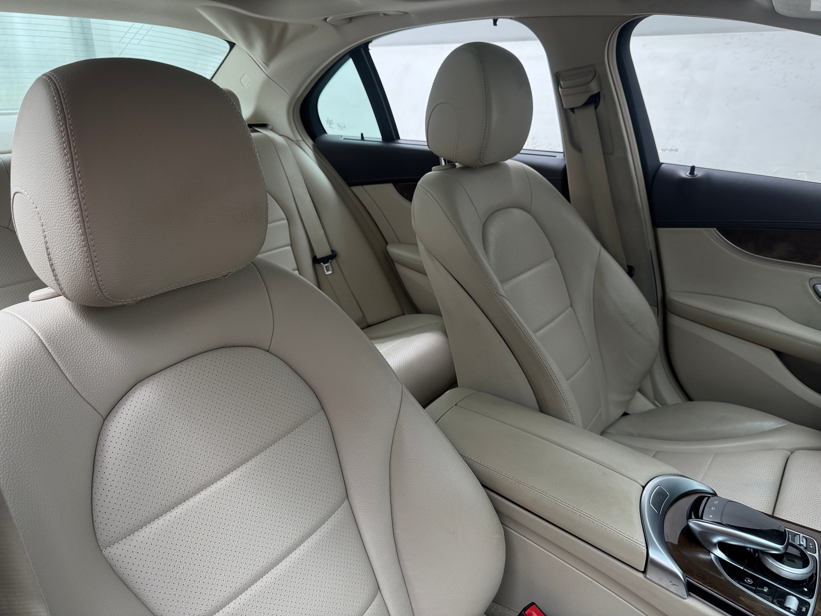 Thumbnail: 2015 Mercedes-Benz C-Class - 2