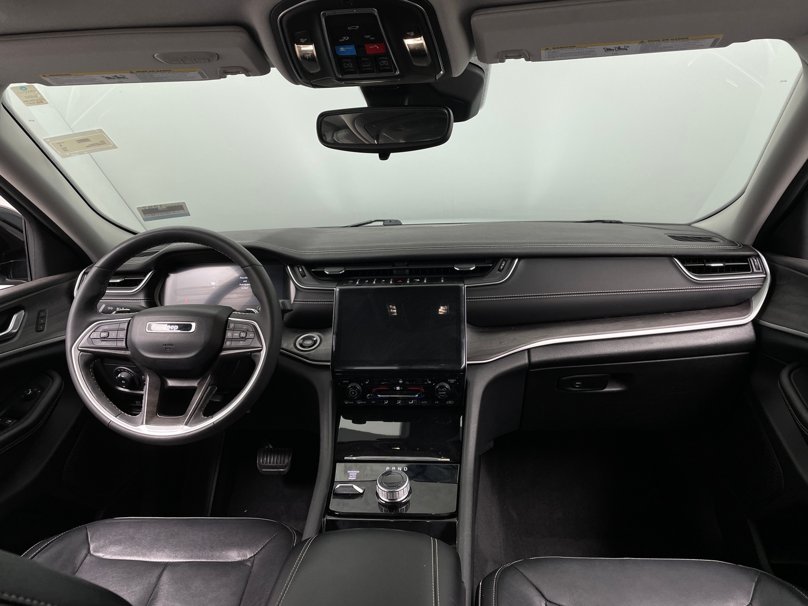 Thumbnail: 2023 Jeep Grand Cherokee L - 2