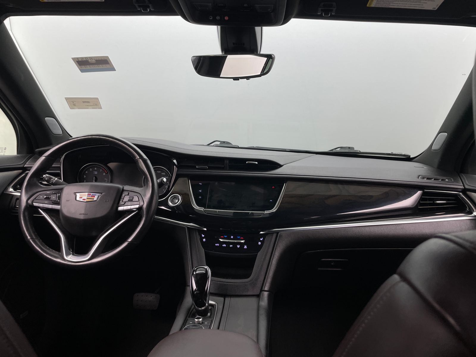 Thumbnail: 2021 Cadillac XT6 - 2