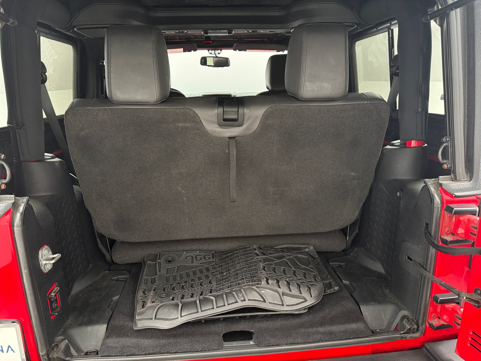 Thumbnail: 2016 Jeep Wrangler - 7