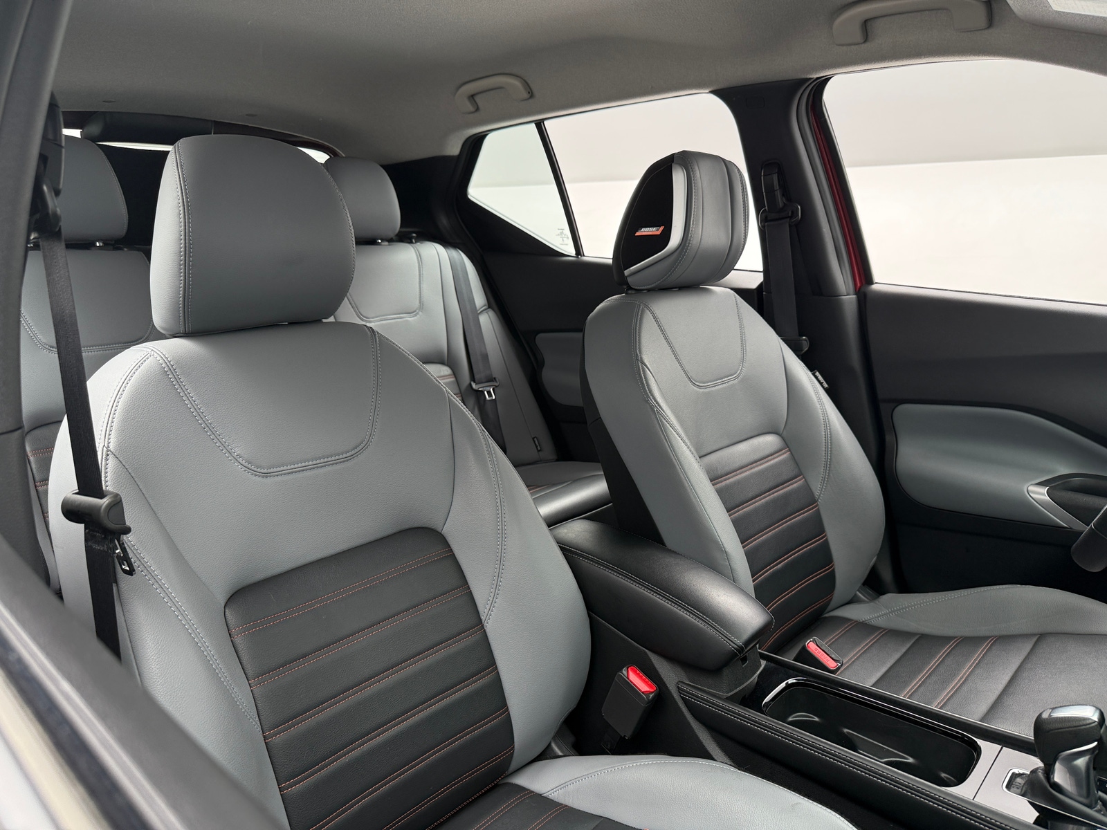 Thumbnail: 2024 Nissan Kicks - 2