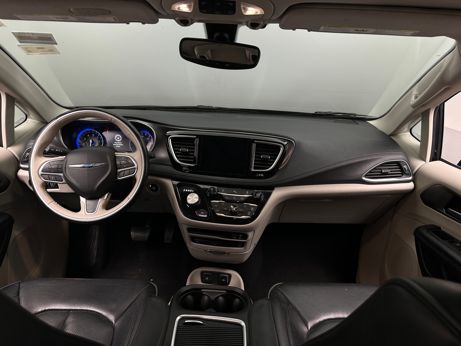 Thumbnail: 2019 Chrysler Pacifica - 2