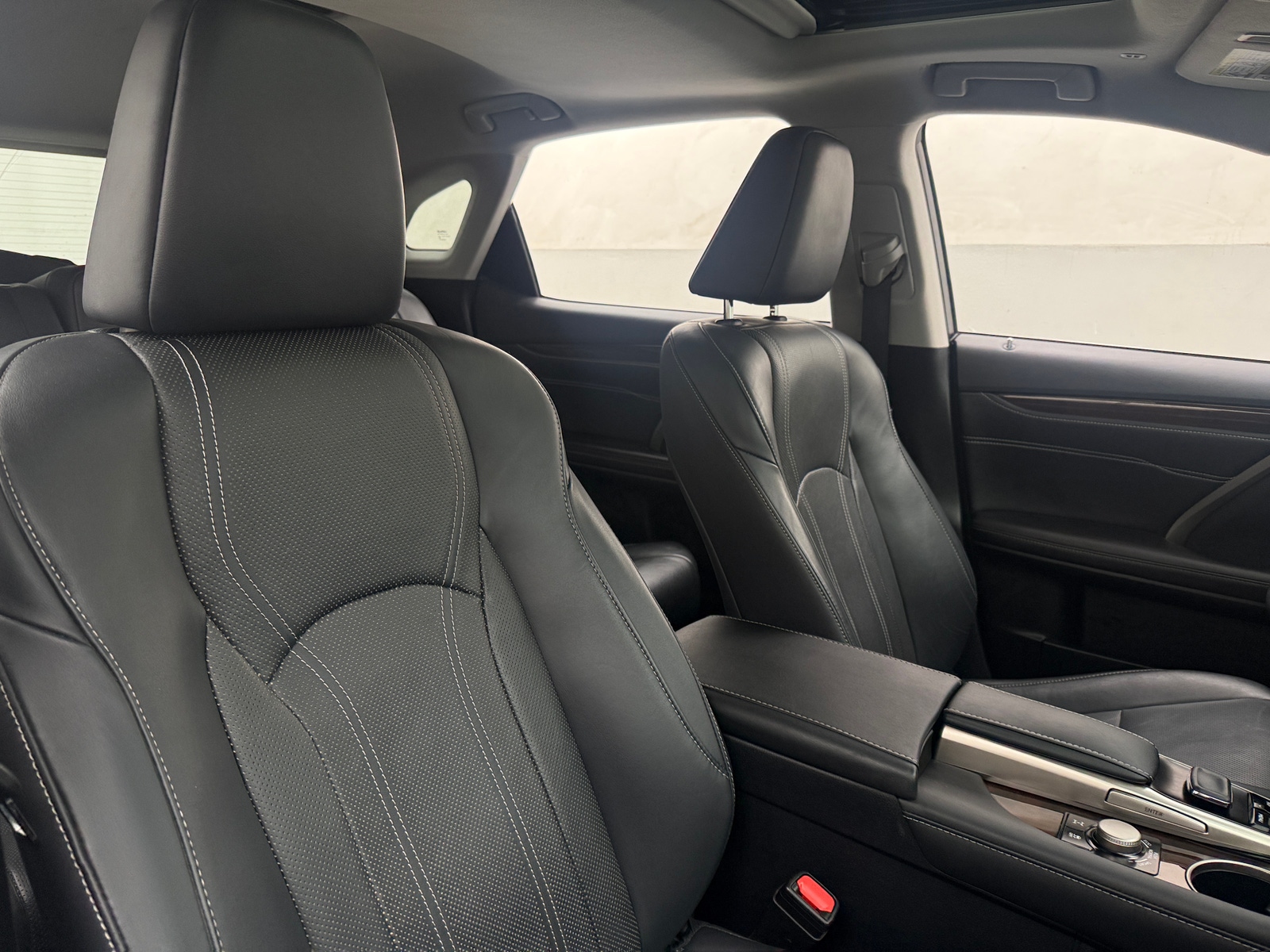 Thumbnail: 2016 Lexus RX - 2