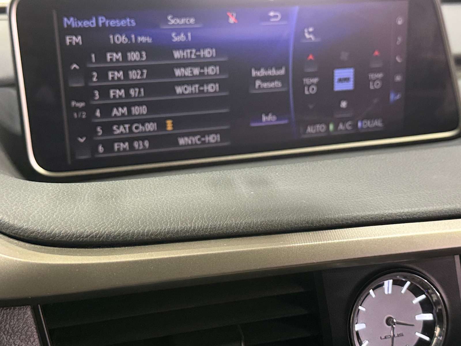 Thumbnail: 2016 Lexus RX - 4