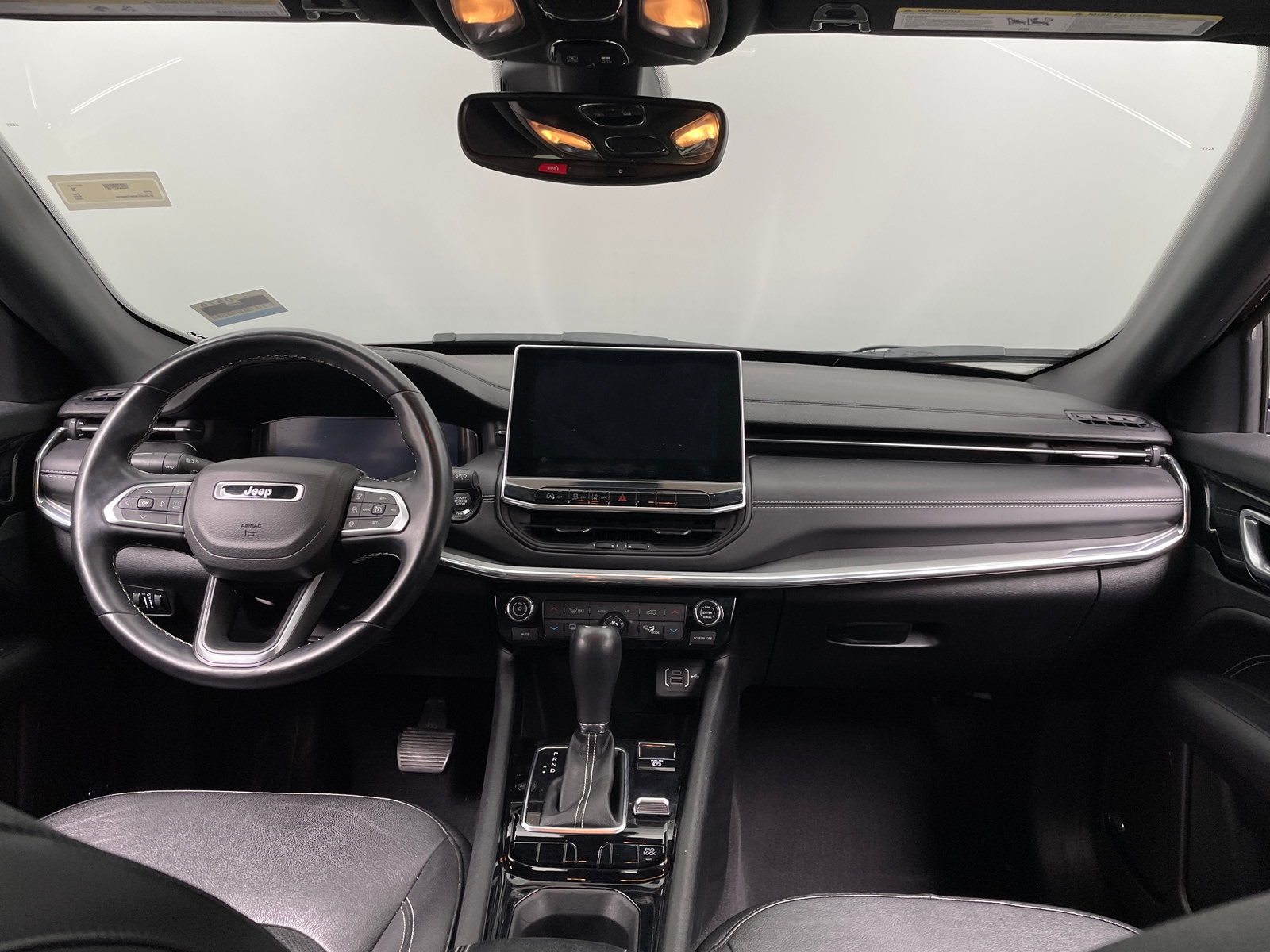 Thumbnail: 2022 Jeep Compass - 2