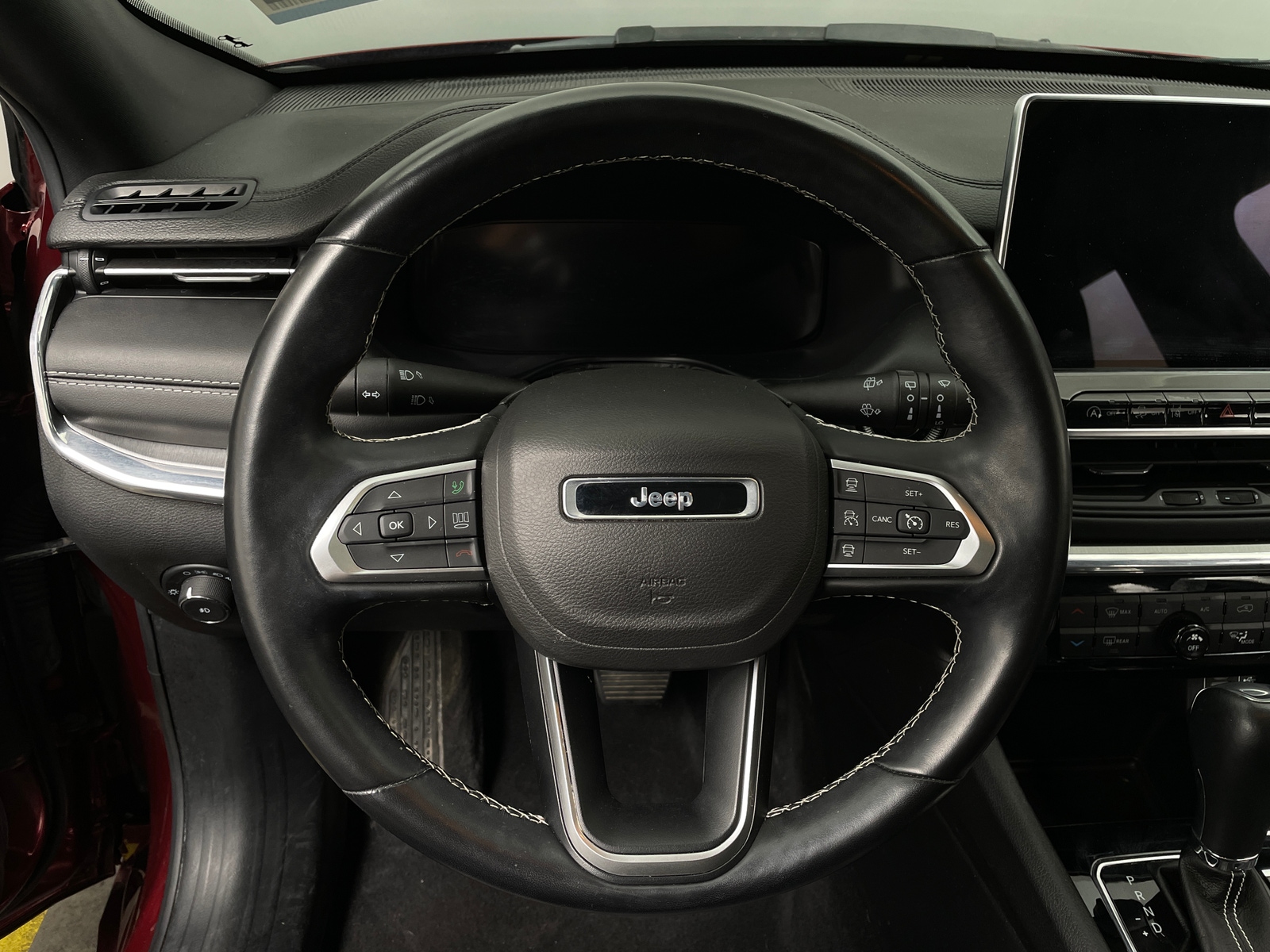 Thumbnail: 2022 Jeep Compass - 4