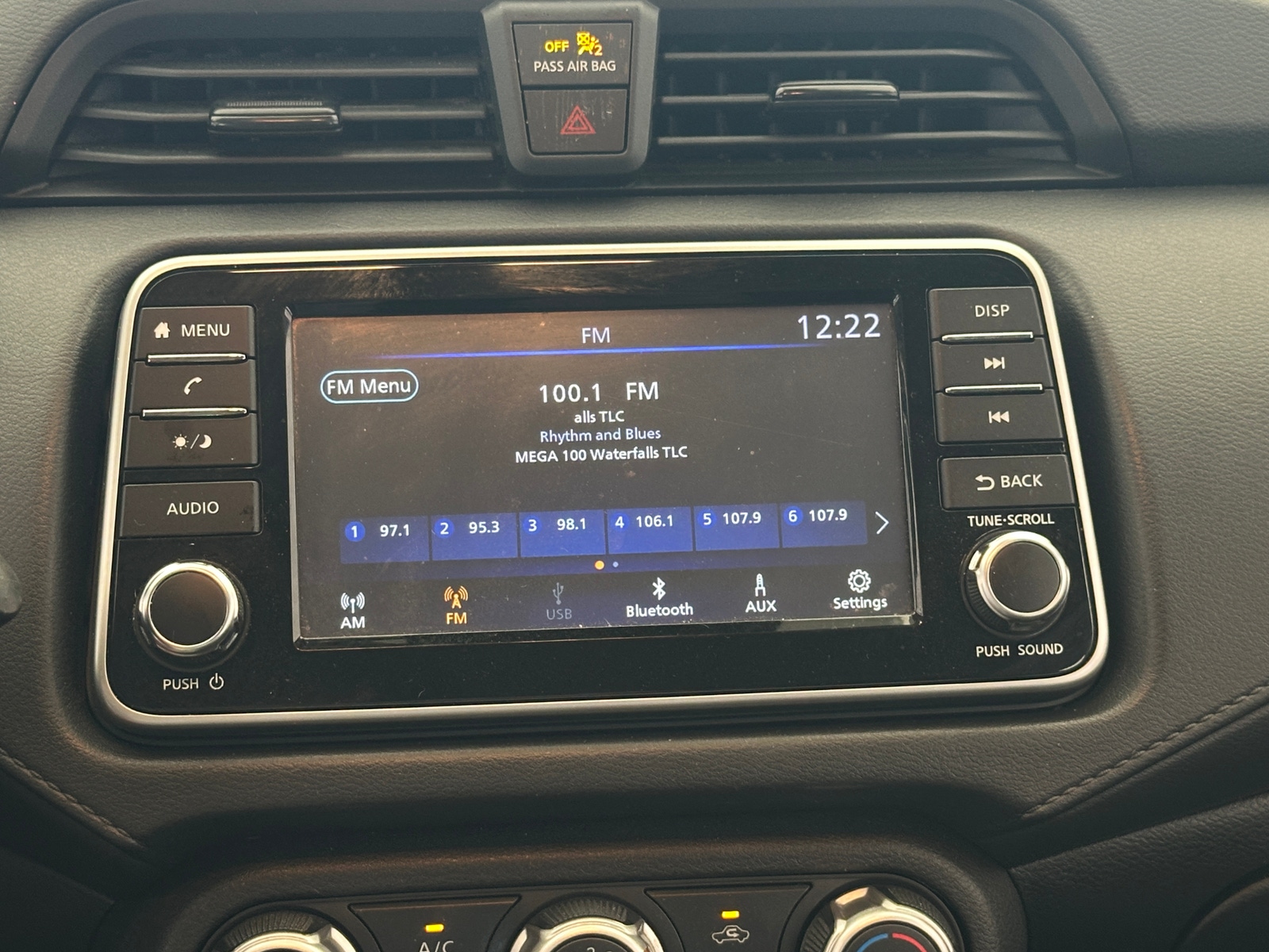 Thumbnail: 2021 Nissan Versa - 4
