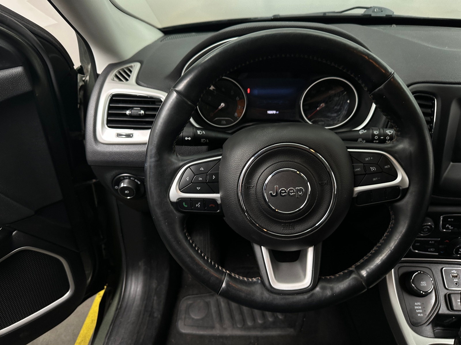 Thumbnail: 2018 Jeep Compass - 5