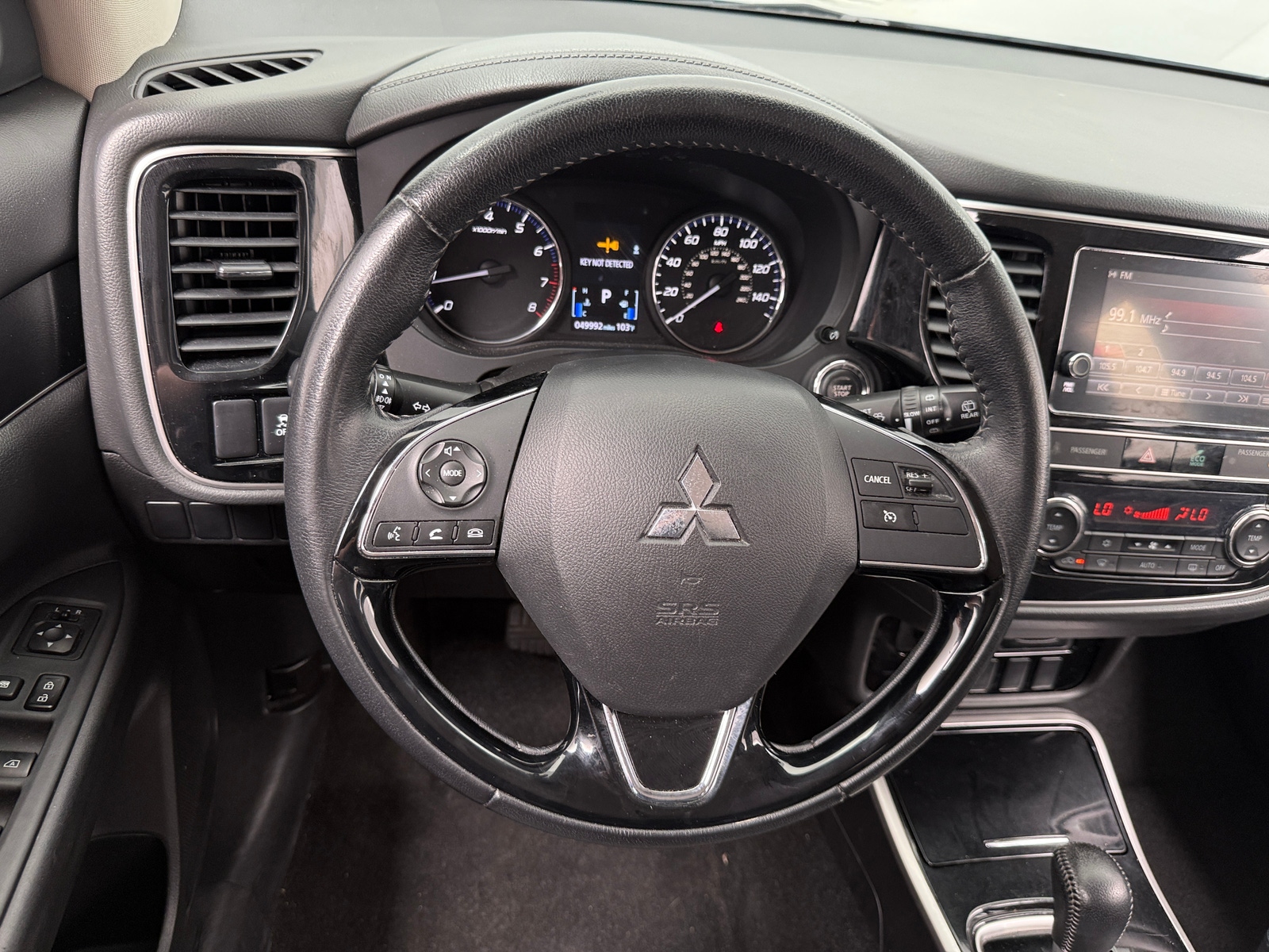 Thumbnail: 2019 Mitsubishi Outlander - 5