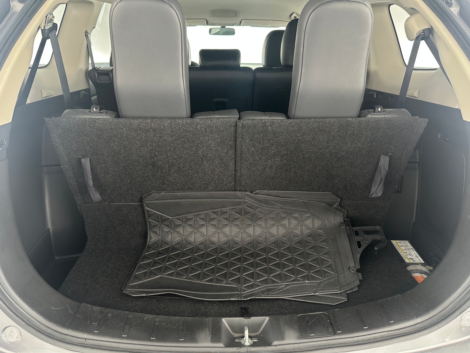 Thumbnail: 2019 Mitsubishi Outlander - 7