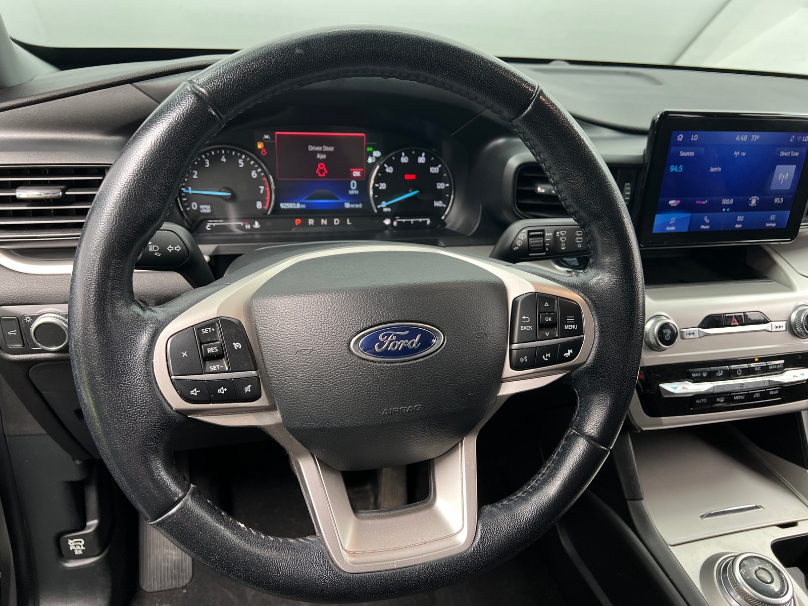 Thumbnail: 2022 Ford Explorer - 5