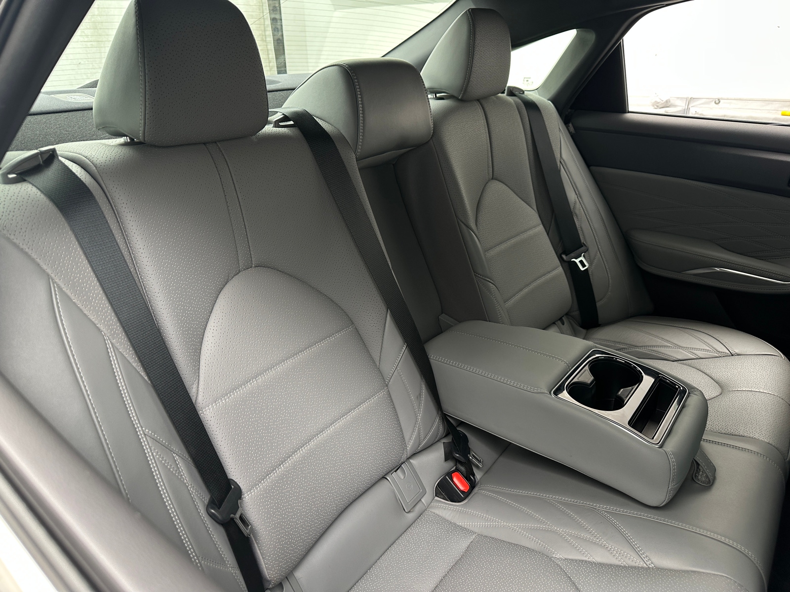 Thumbnail: 2019 Toyota Avalon - 5