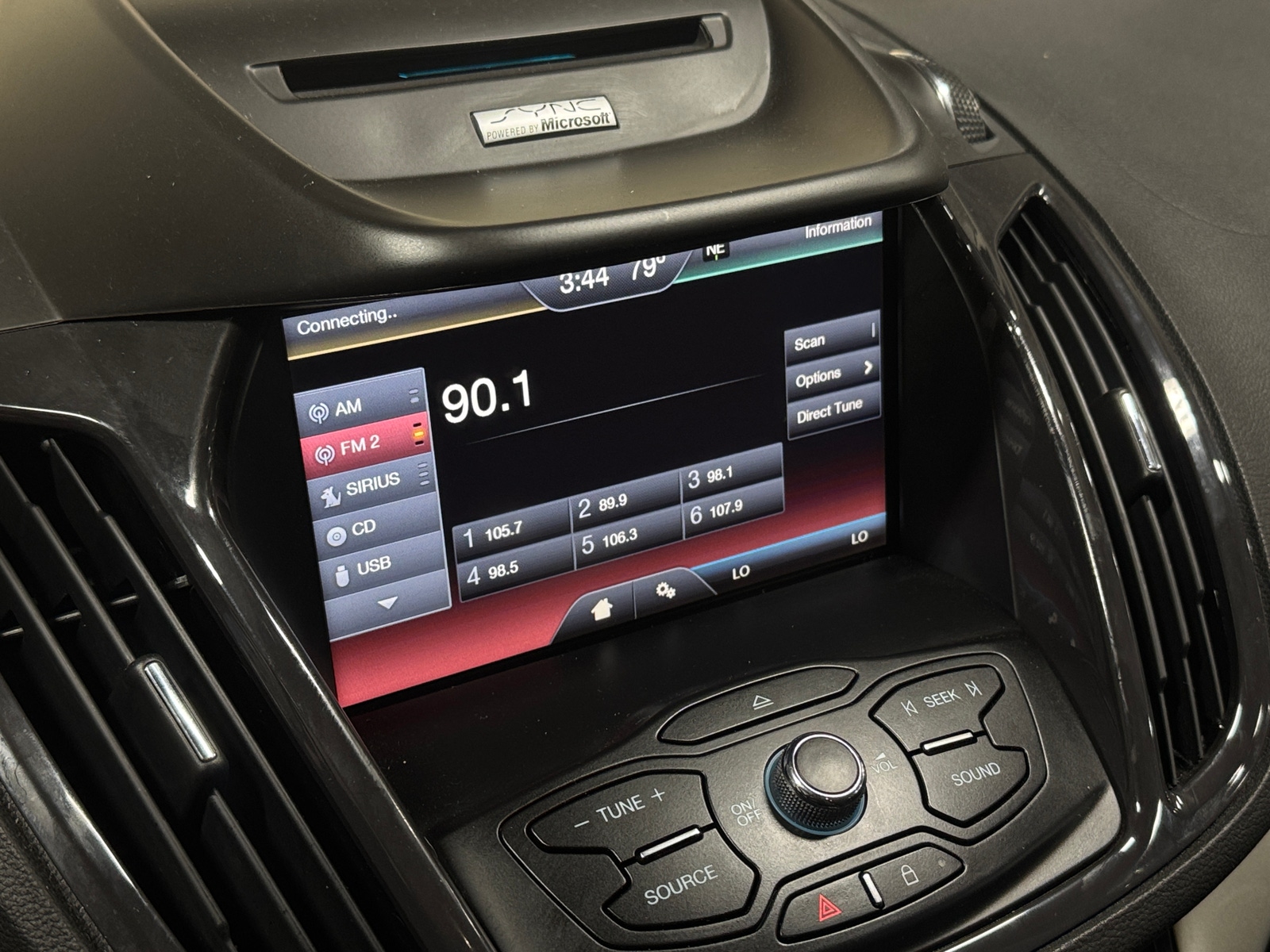 Thumbnail: 2013 Ford Escape - 3