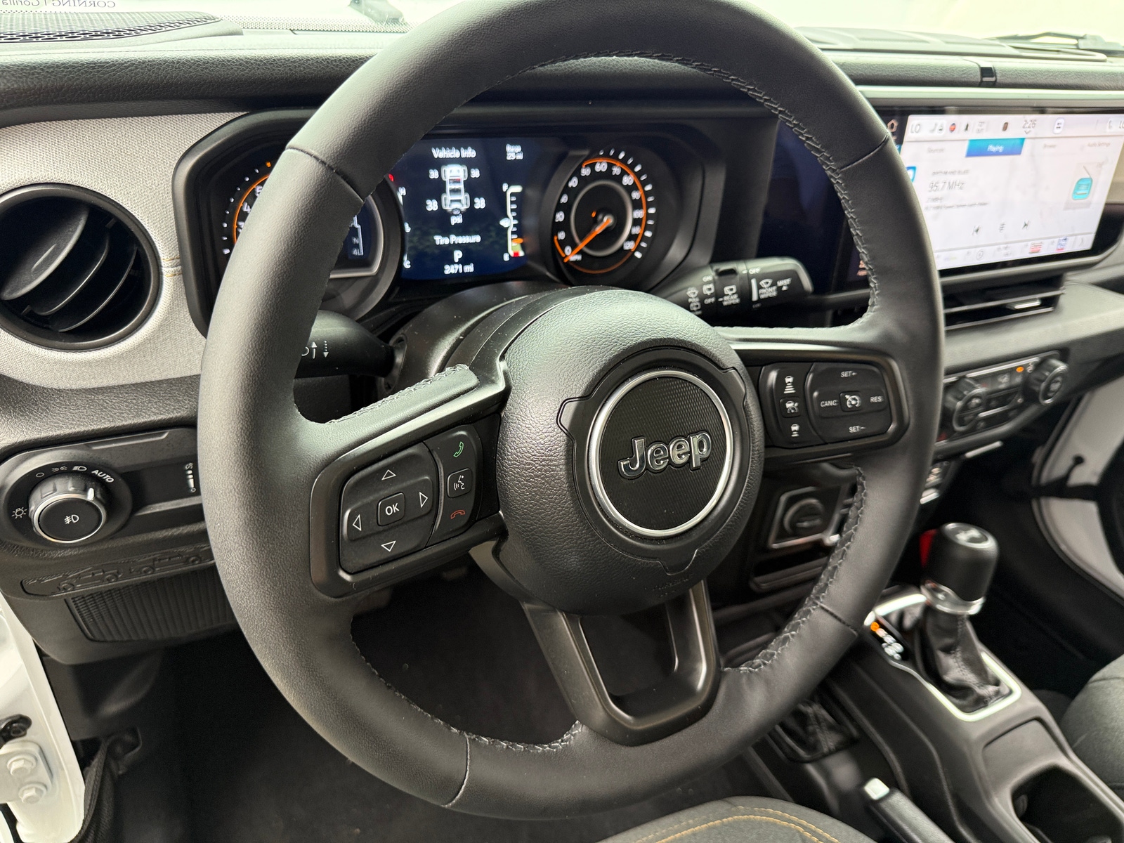 Thumbnail: 2025 Jeep Wrangler - 5