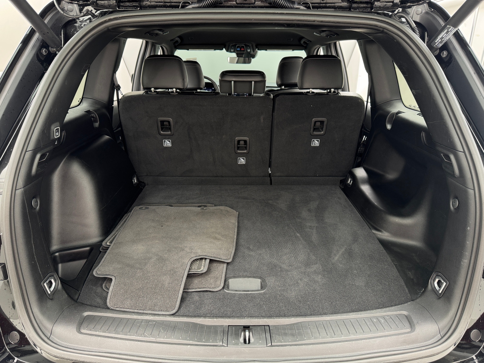 Thumbnail: 2025 Jeep Grand Cherokee - 6