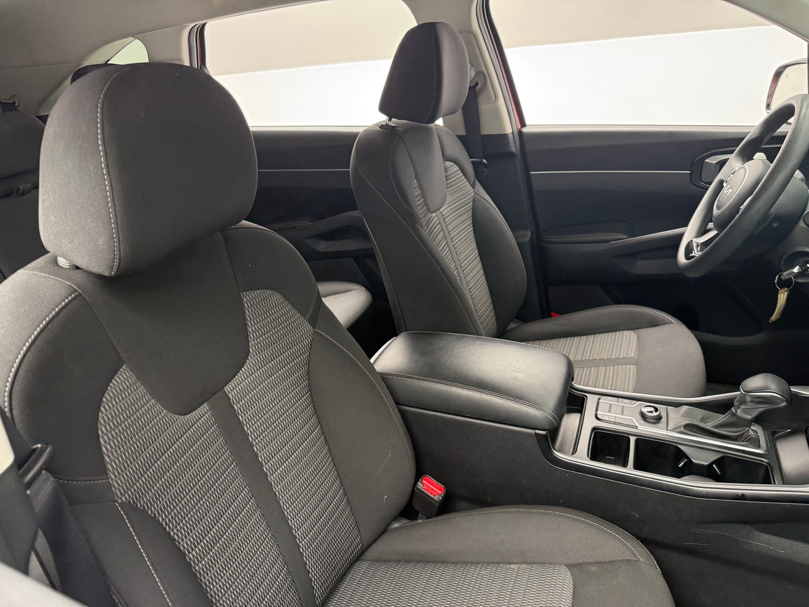 Thumbnail: 2023 Kia Sorento - 2