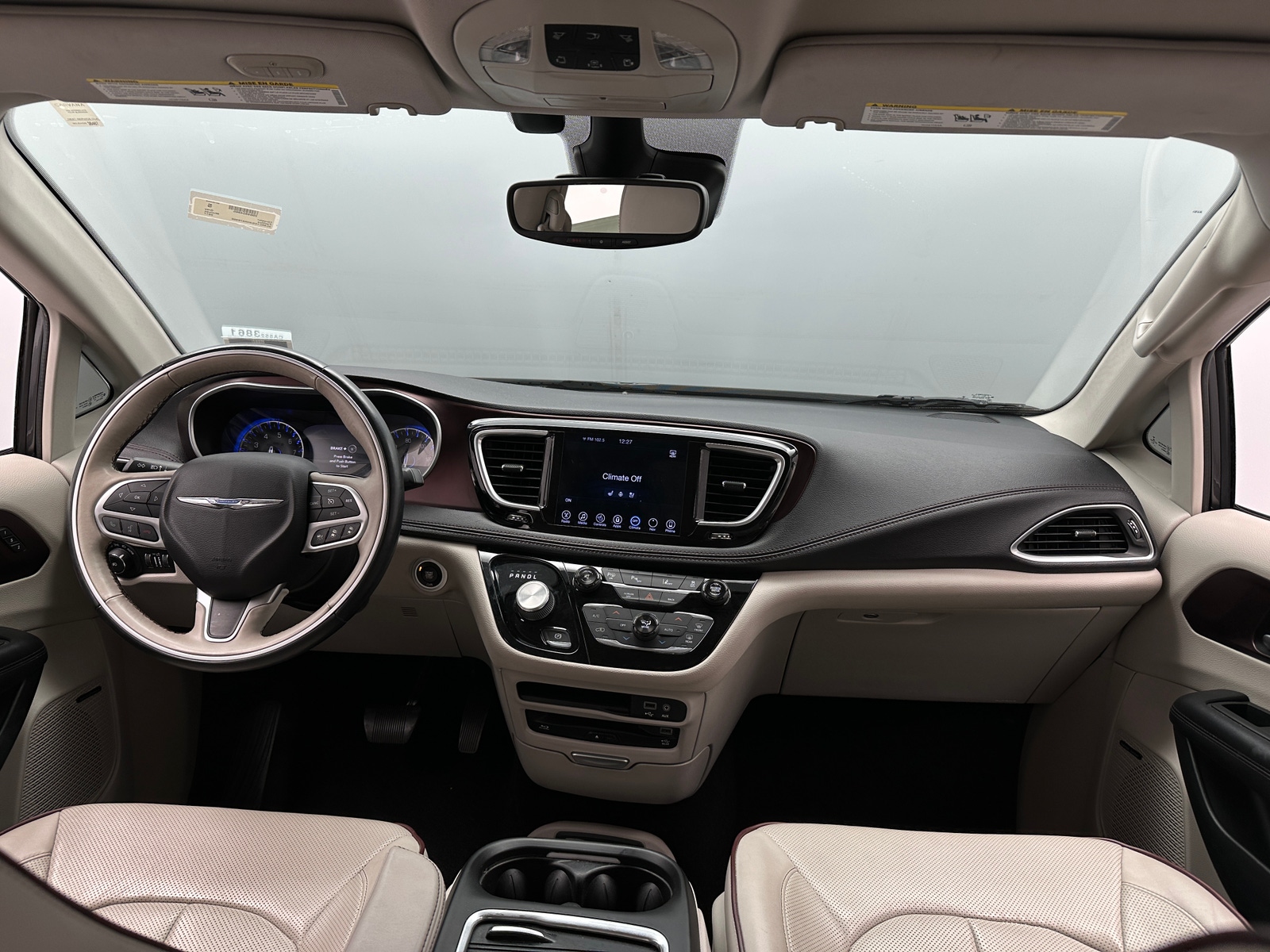 Thumbnail: 2017 Chrysler Pacifica - 2