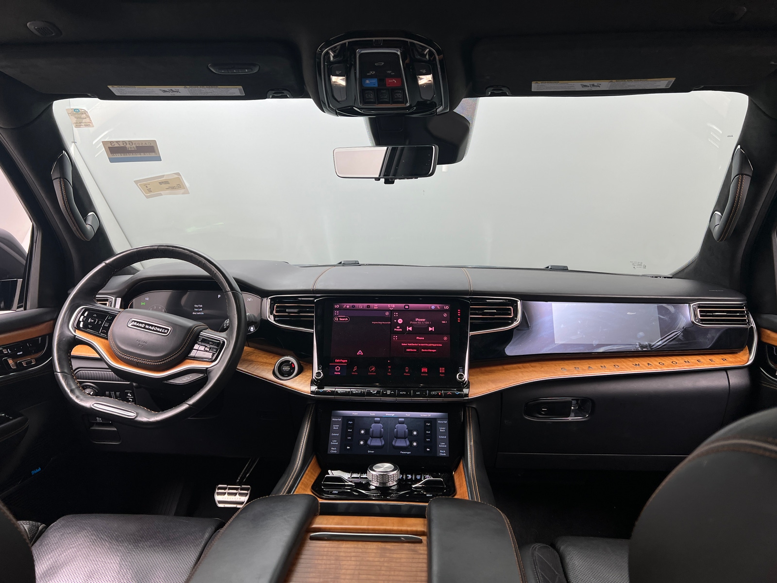 Thumbnail: 2022 Jeep Grand Wagoneer - 2