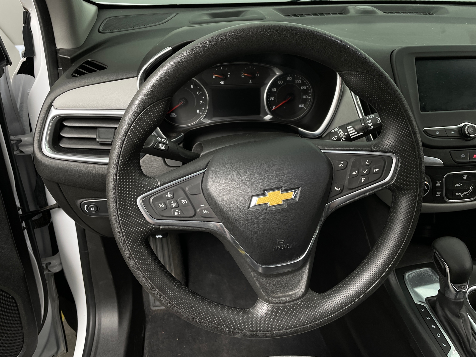 Thumbnail: 2022 Chevrolet Equinox - 5