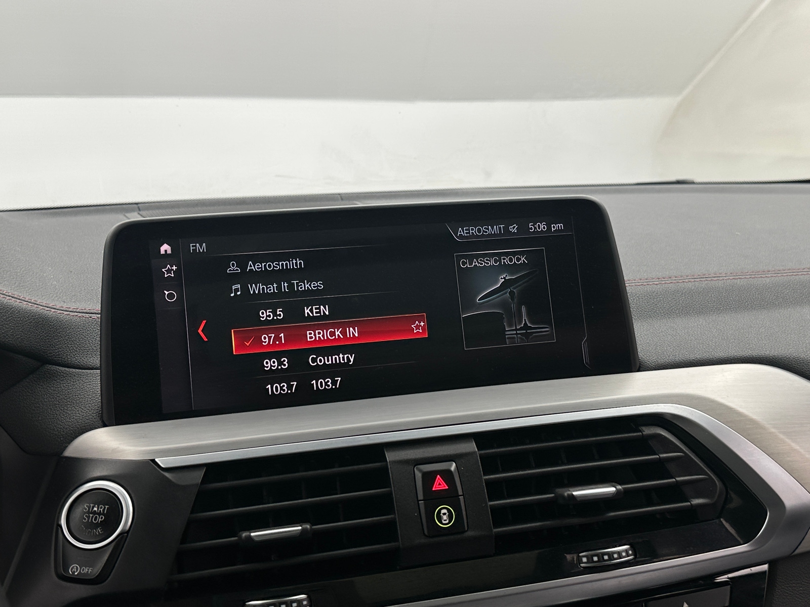 Thumbnail: 2019 BMW X4 - 3