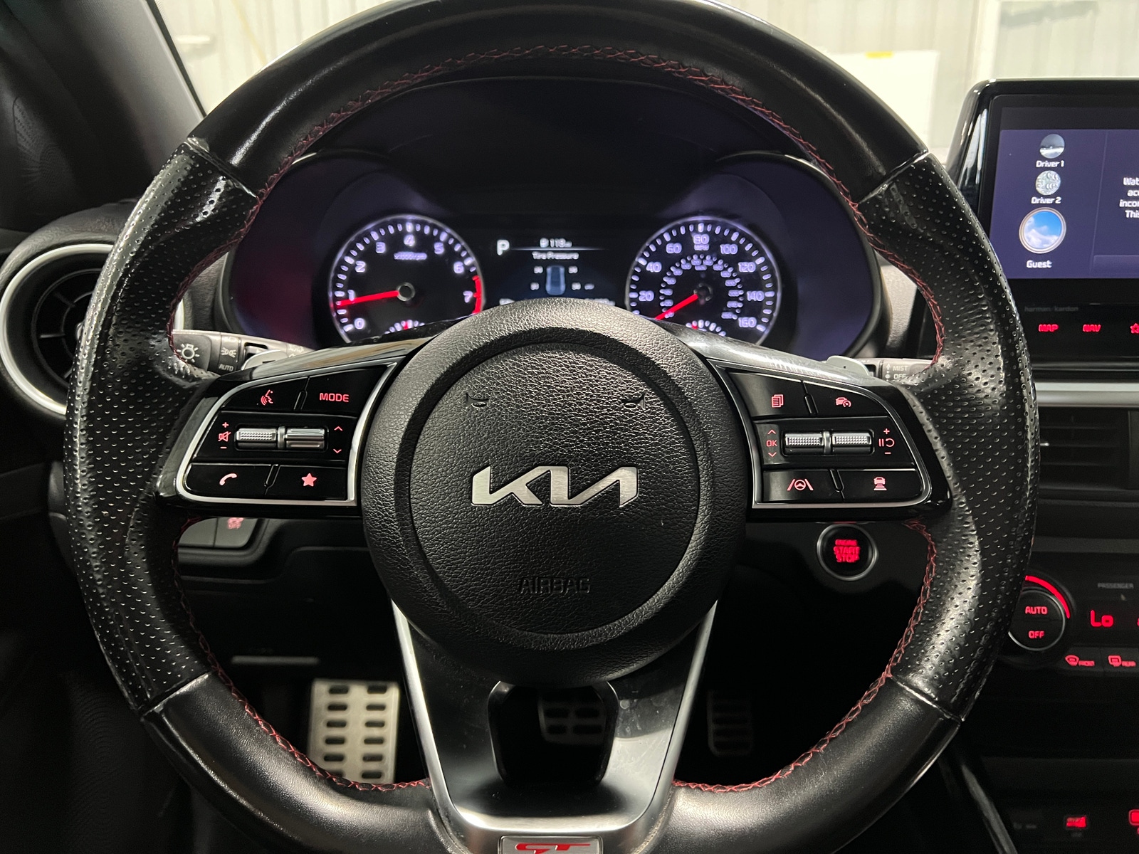 Thumbnail: 2022 Kia Forte - 4