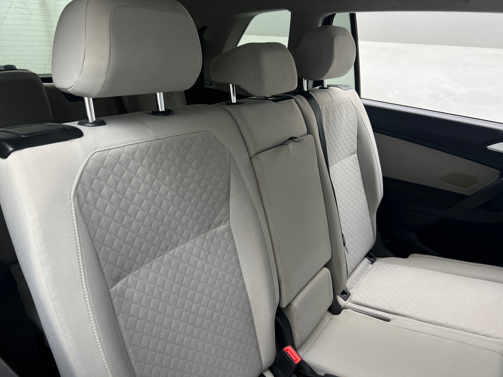 Thumbnail: 2019 Volkswagen Tiguan - 6