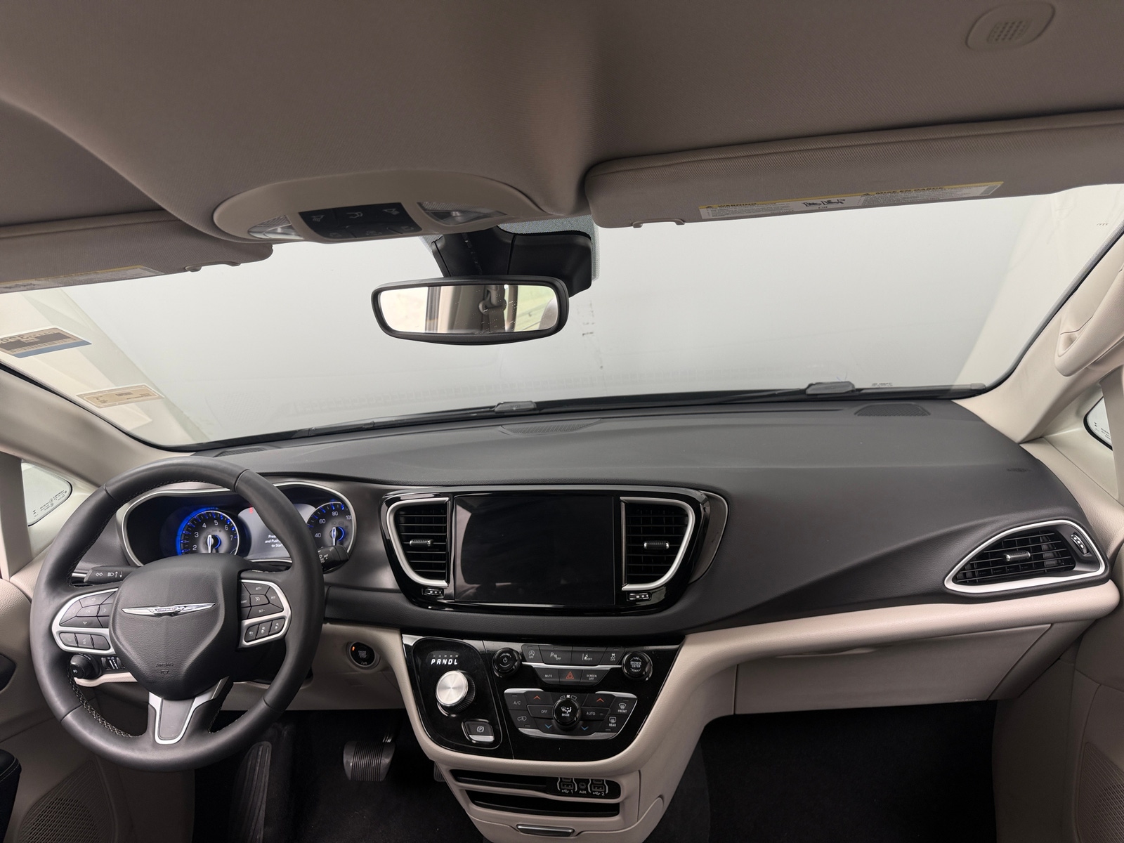 Thumbnail: 2024 Chrysler Pacifica - 2