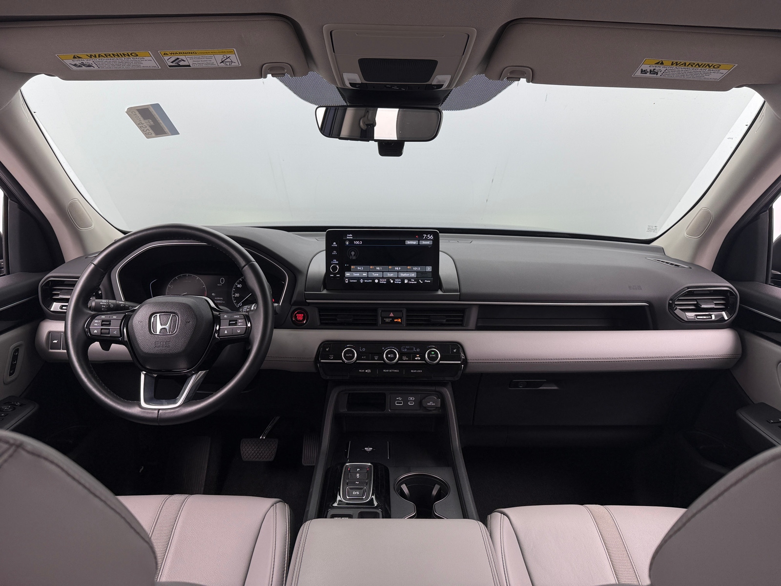 Thumbnail: 2023 Honda Pilot - 2