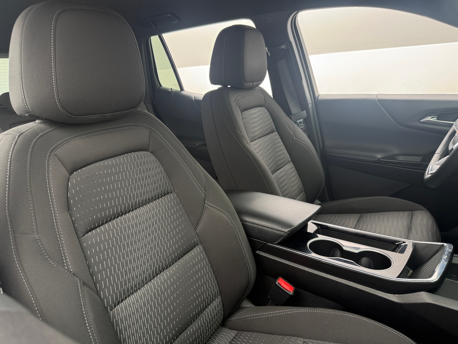 Thumbnail: 2025 Chevrolet Equinox - 2