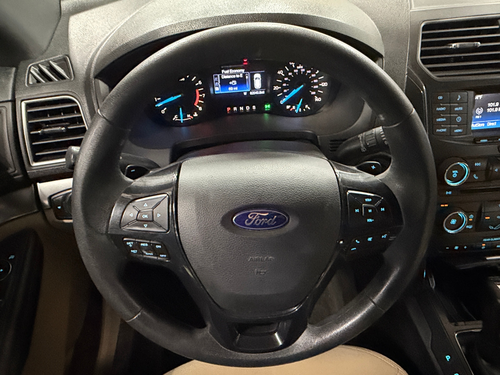 Thumbnail: 2017 Ford Explorer - 5