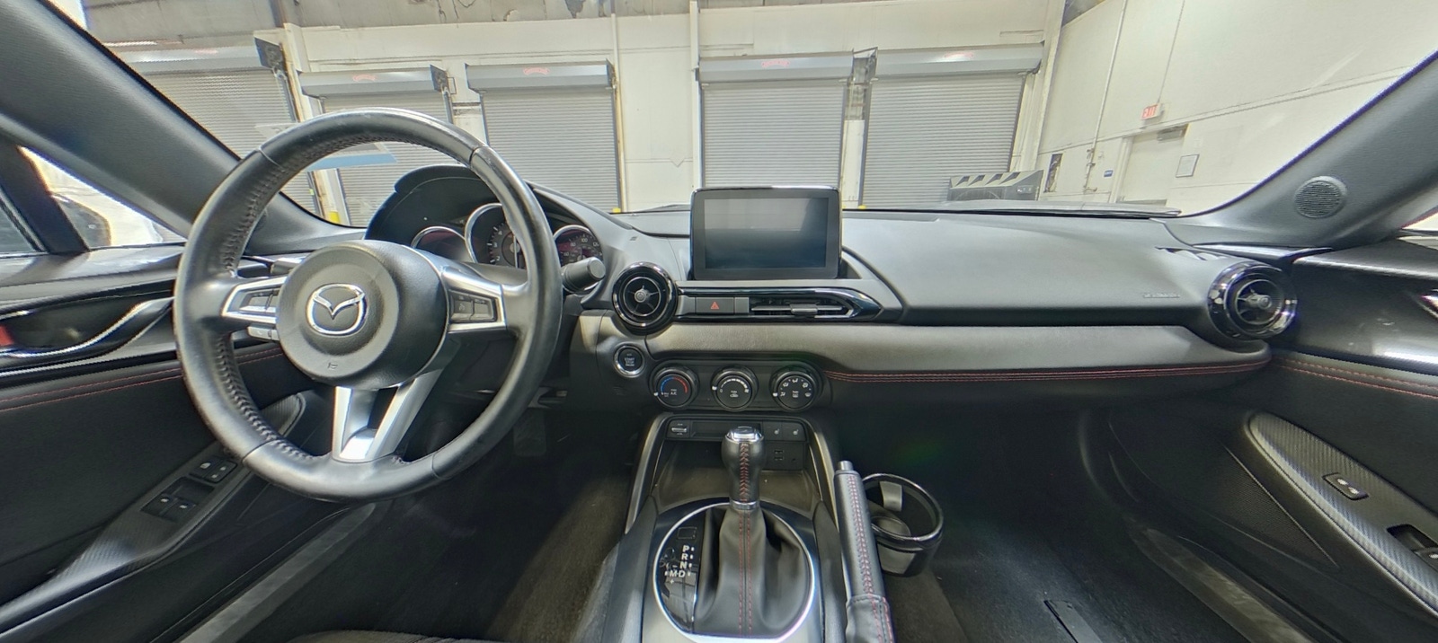 Thumbnail: 2019 Mazda MX-5 Miata - 3