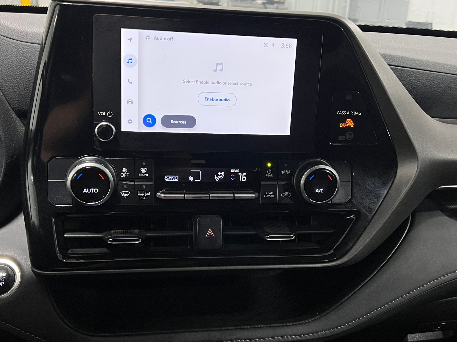 Thumbnail: 2025 Toyota Highlander - 4
