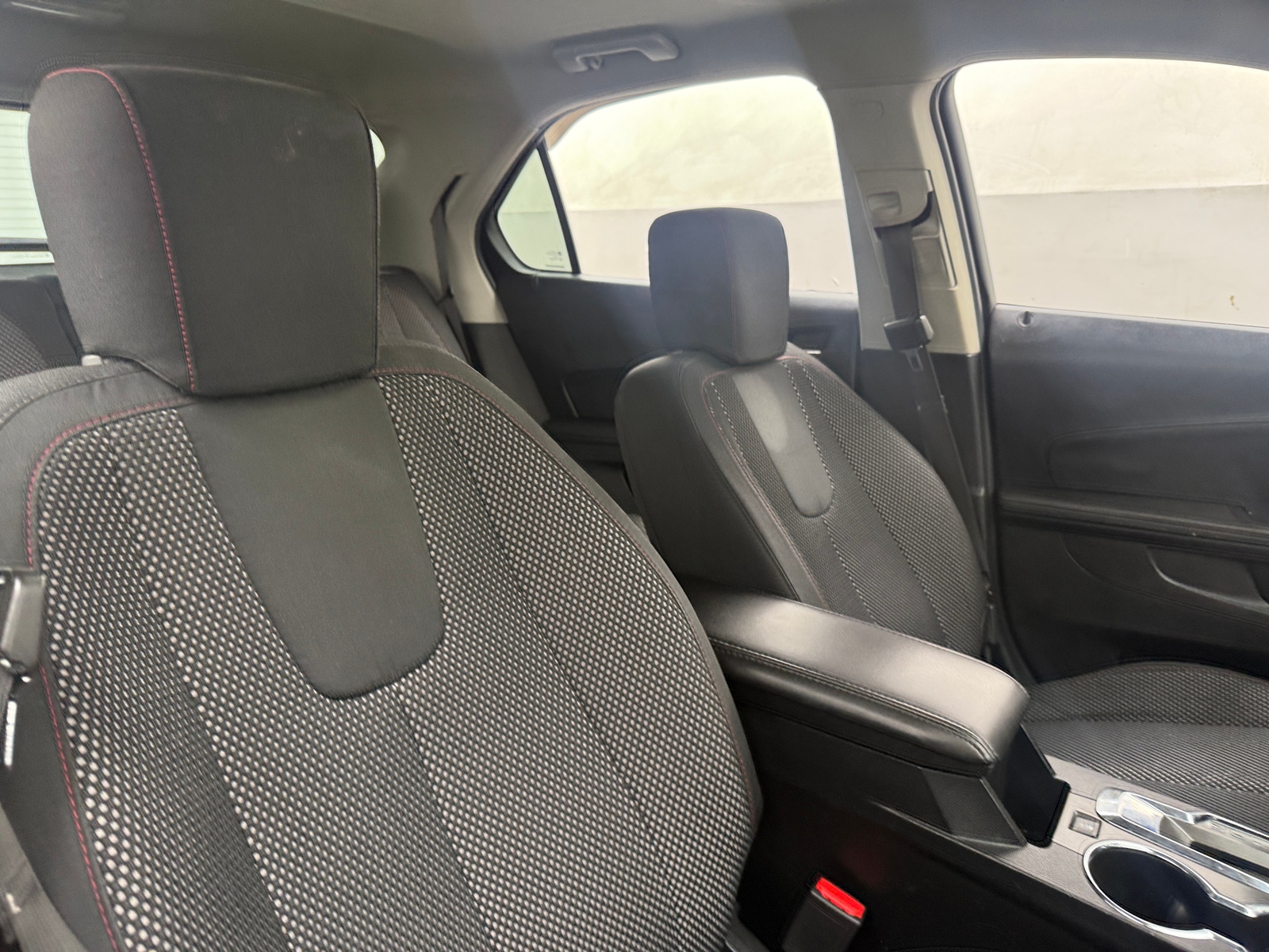 Thumbnail: 2017 Chevrolet Equinox - 2
