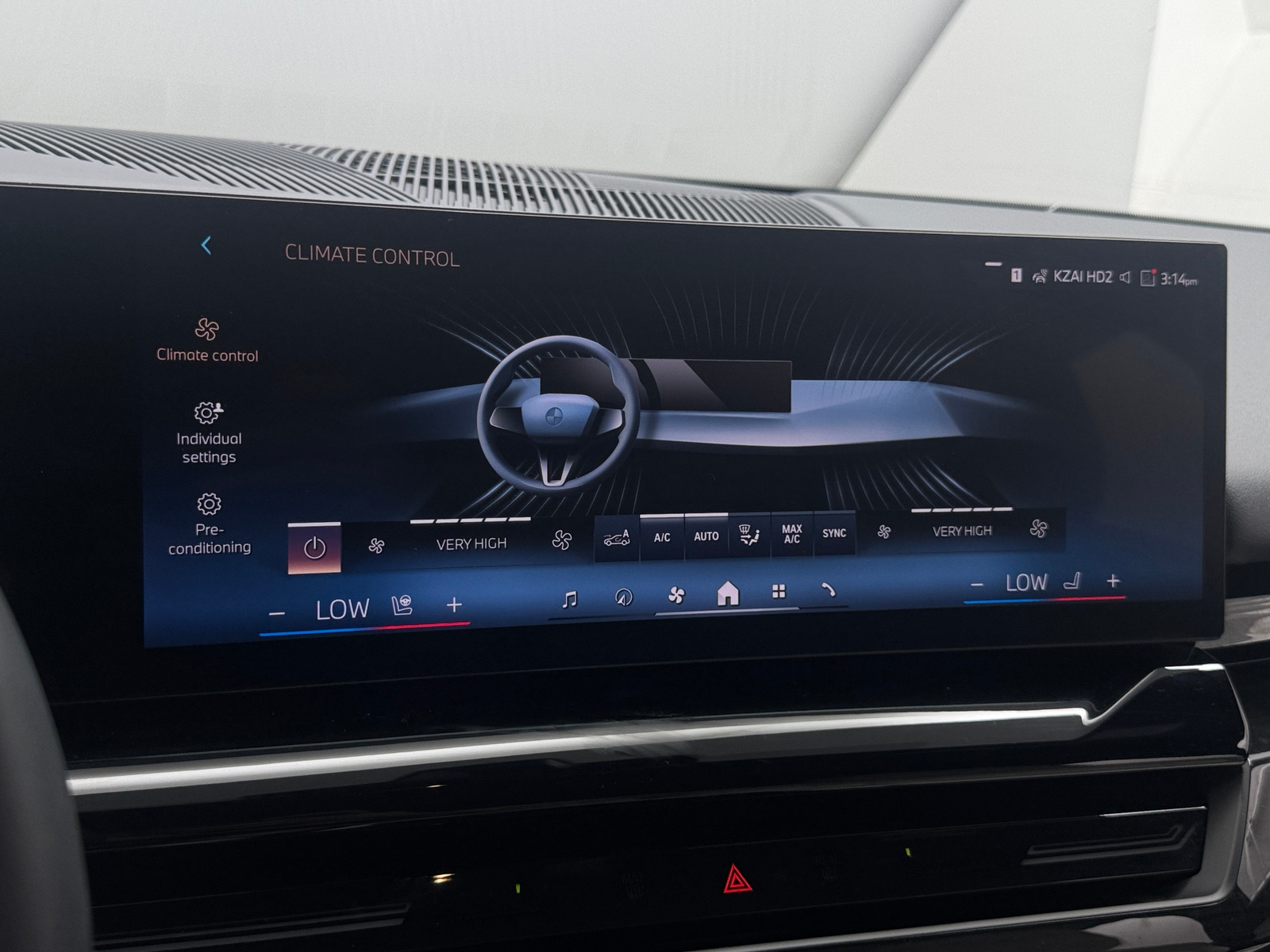 Thumbnail: 2024 BMW 5 Series - 3