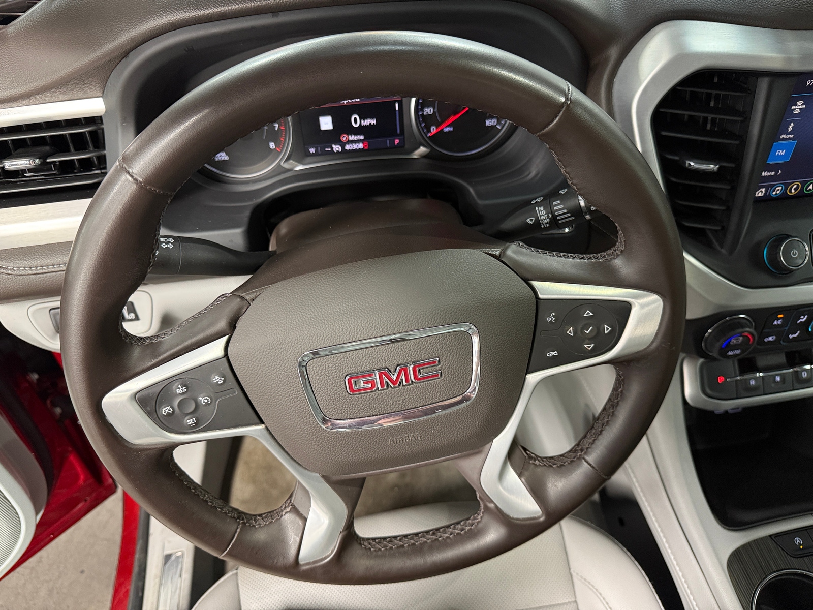Thumbnail: 2023 GMC Acadia - 4