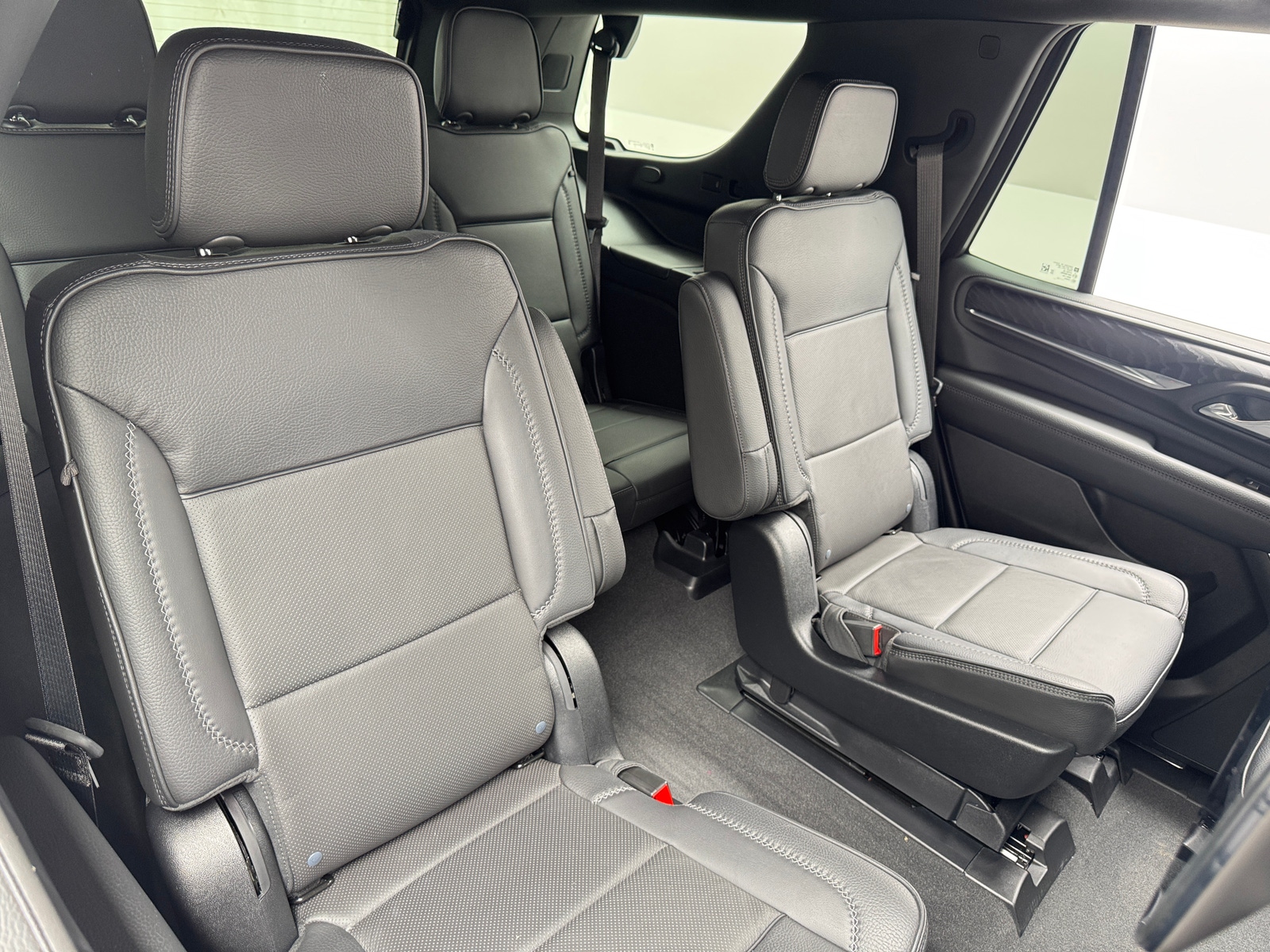 Thumbnail: 2023 GMC Yukon - 5