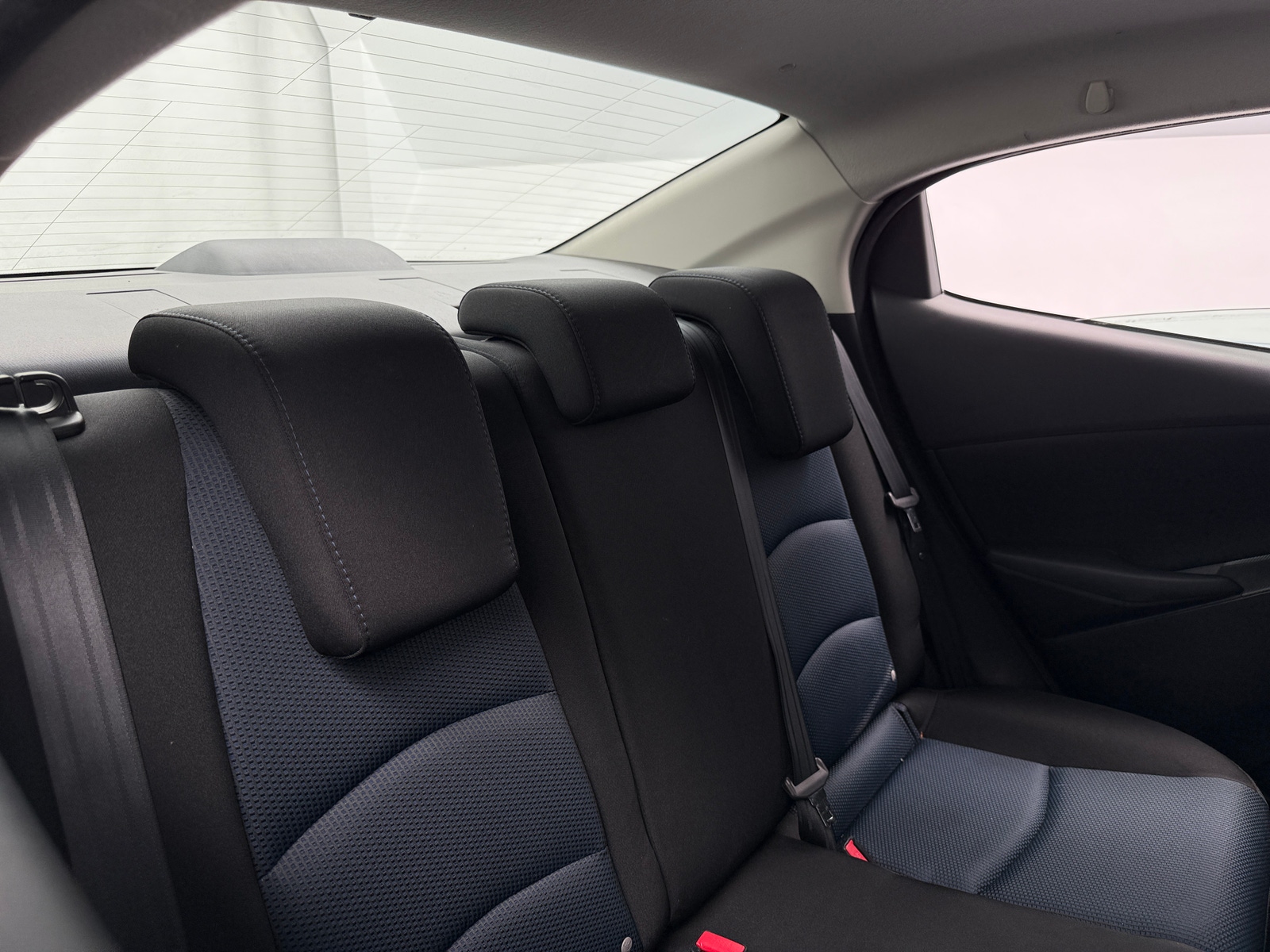 Thumbnail: 2019 Toyota Yaris - 6