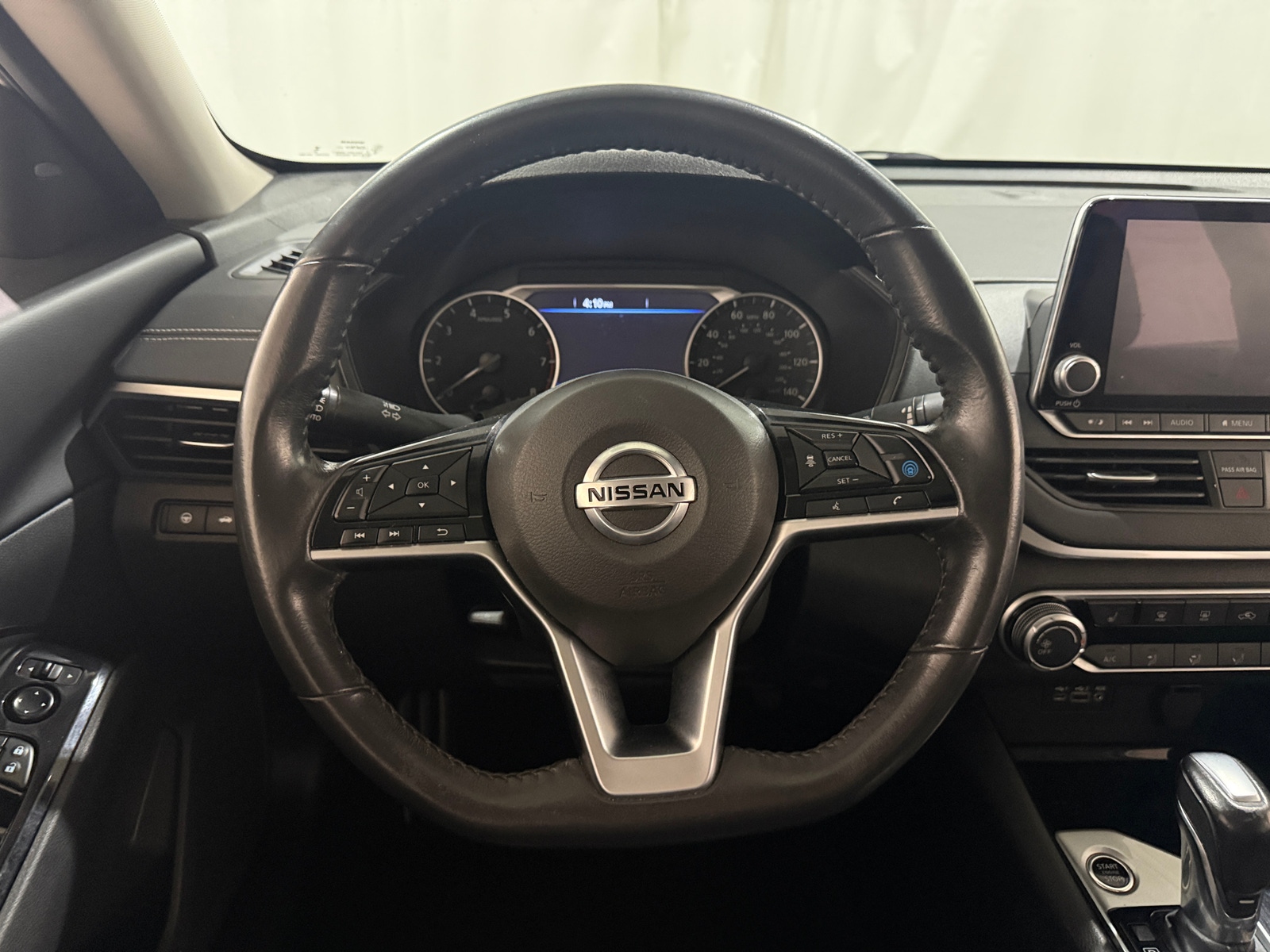 Thumbnail: 2022 Nissan Altima - 5