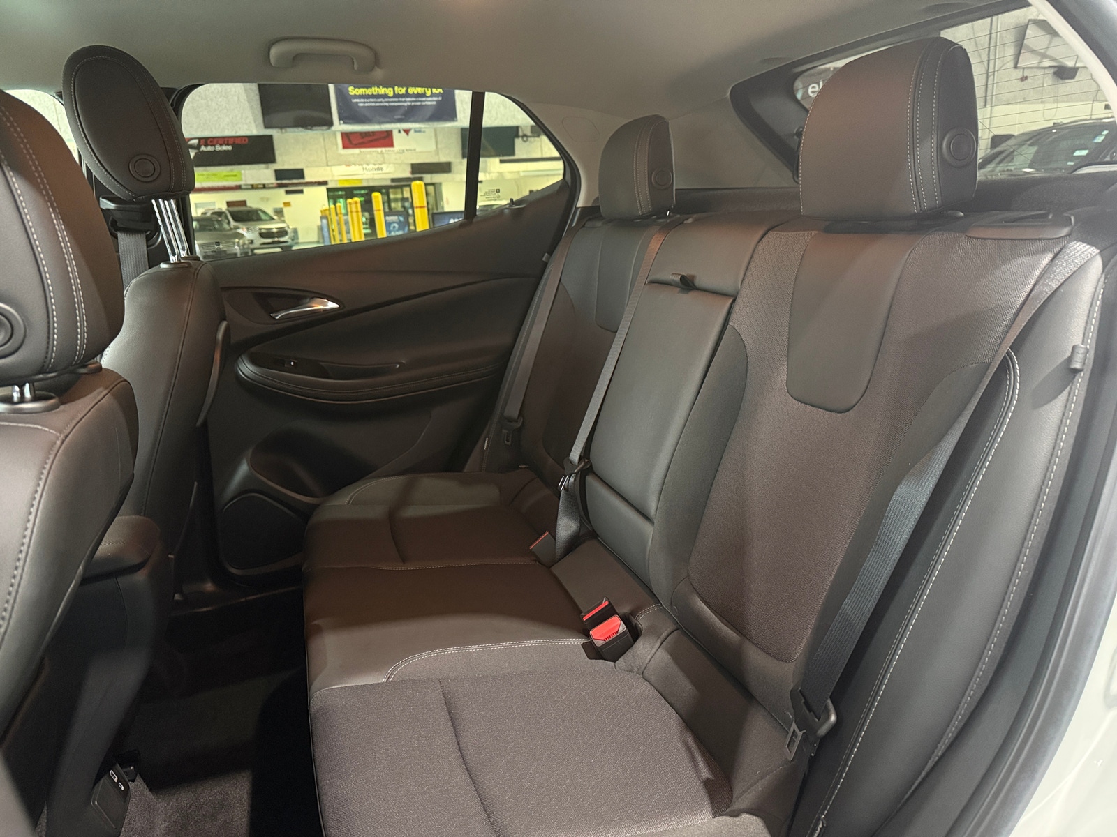 Thumbnail: 2023 Buick Encore GX - 6
