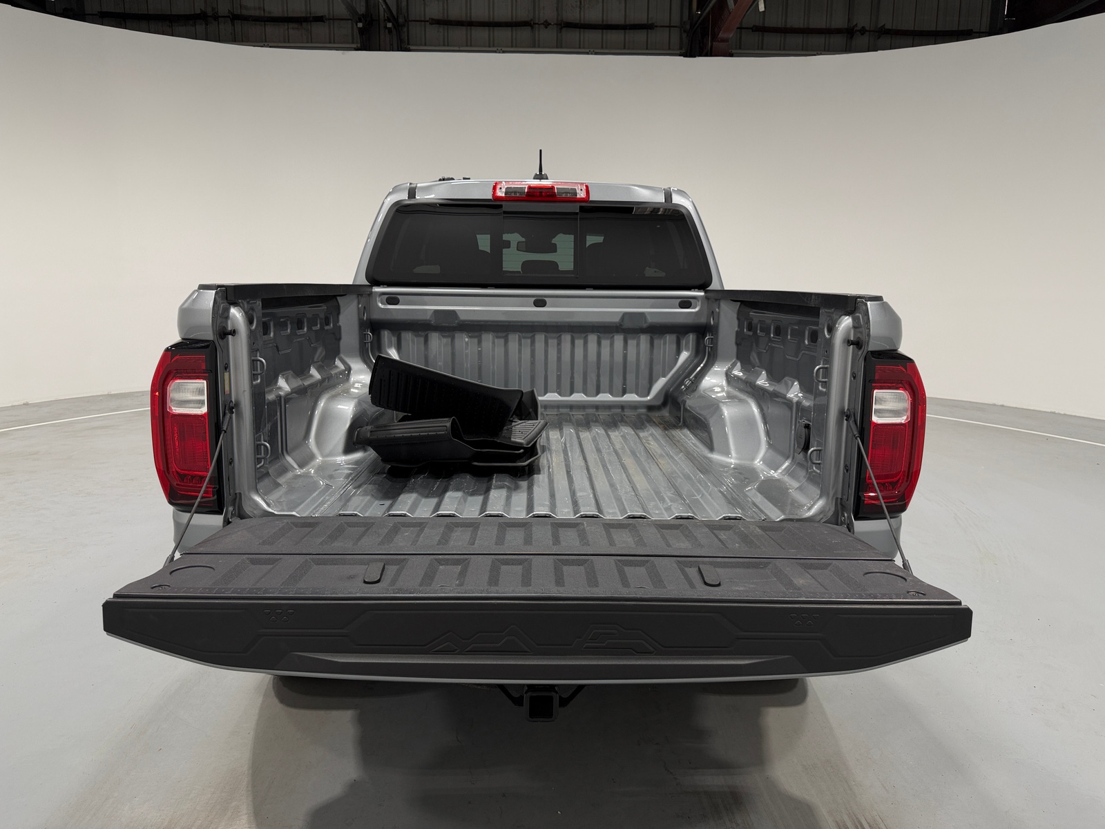 Thumbnail: 2024 GMC Canyon - 6