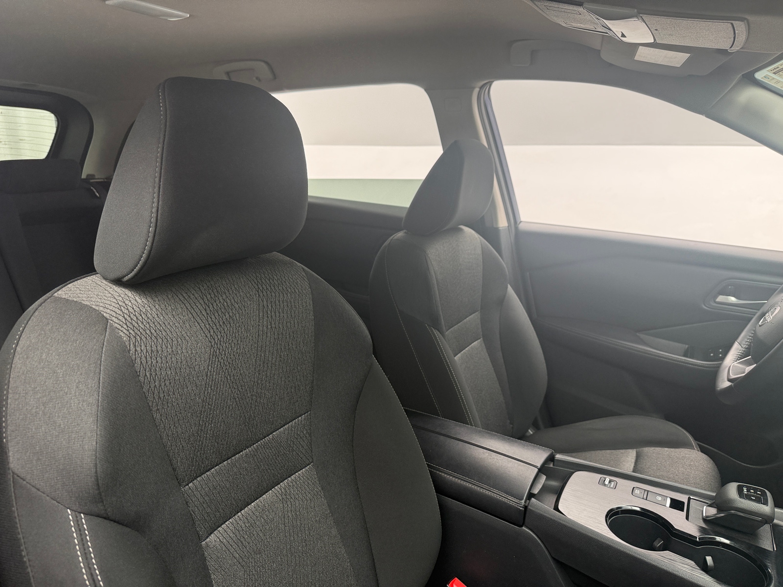Thumbnail: 2025 Nissan Rogue - 2