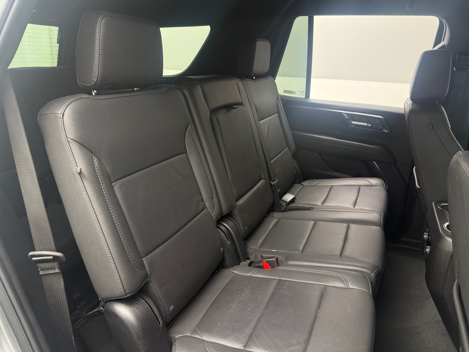 Thumbnail: 2025 Chevrolet Tahoe - 5
