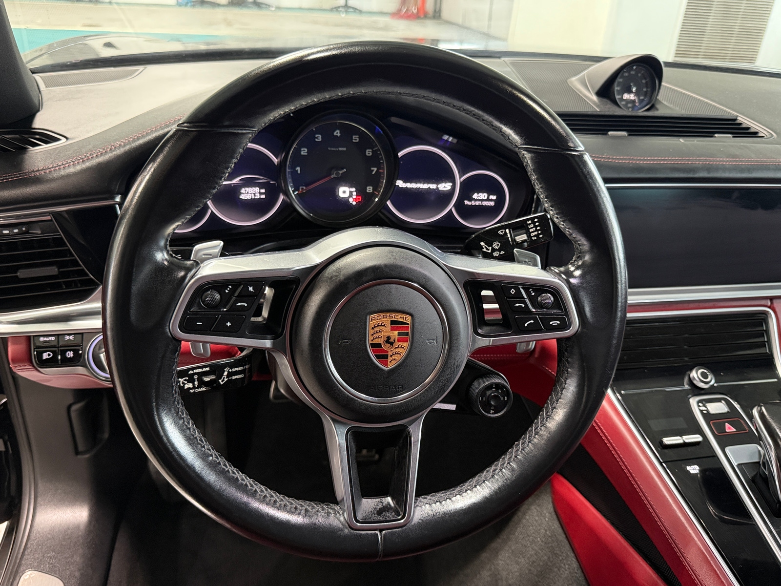 Thumbnail: 2018 Porsche Panamera - 4
